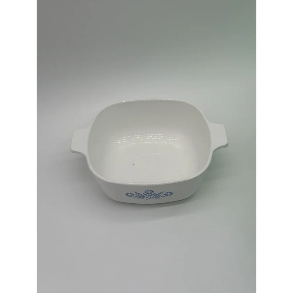 Vintage Corning Ware Blue Cornflower P-11/2-B, 1.5 quart W/O Lid Great Condition
